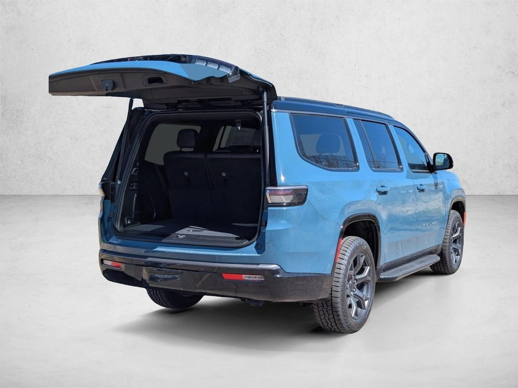 New 2026 Jeep Grand Wagoneer Upland SUV