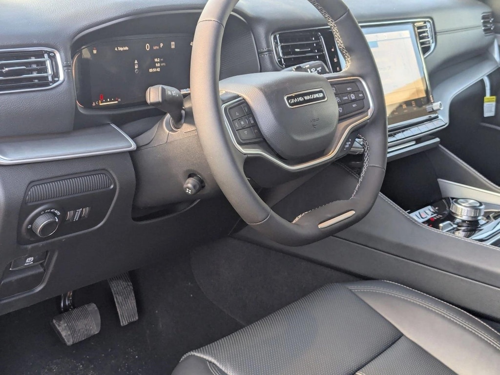 New 2026 Jeep Grand Wagoneer SUV