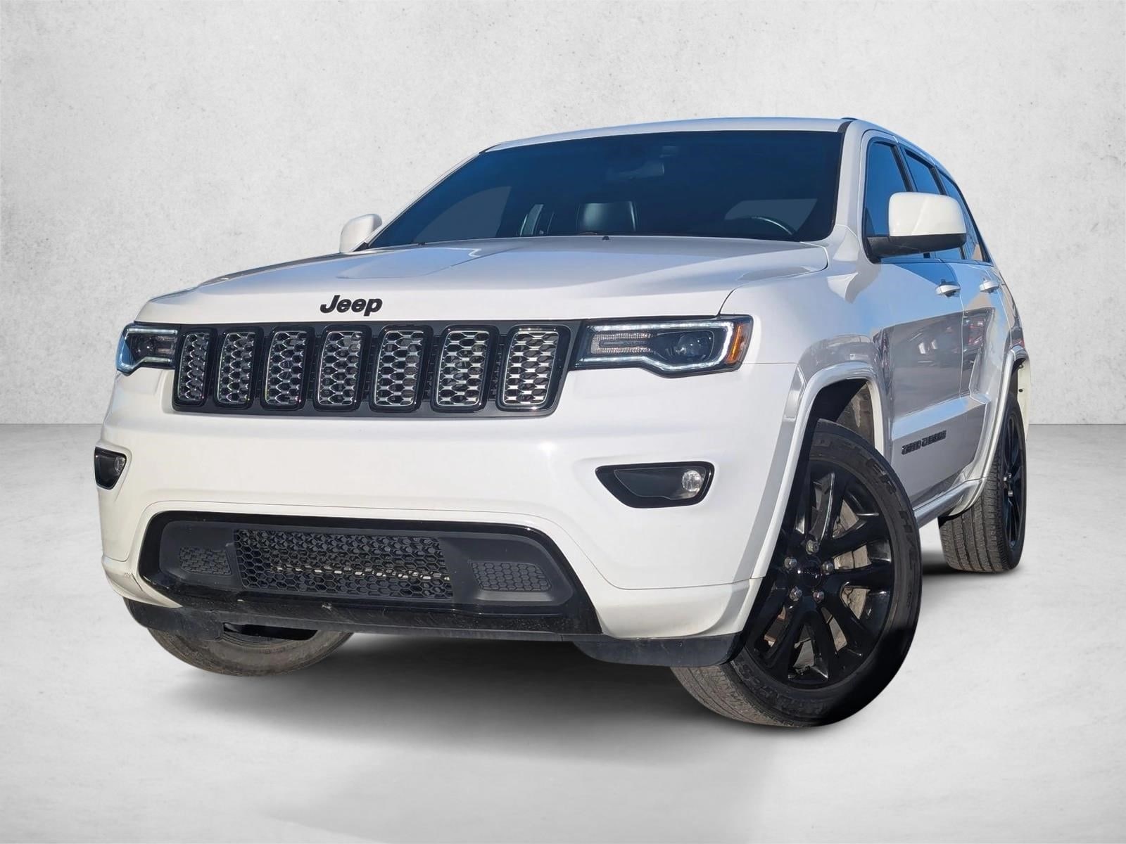 2021 Jeep Grand Cherokee Laredo X's photo