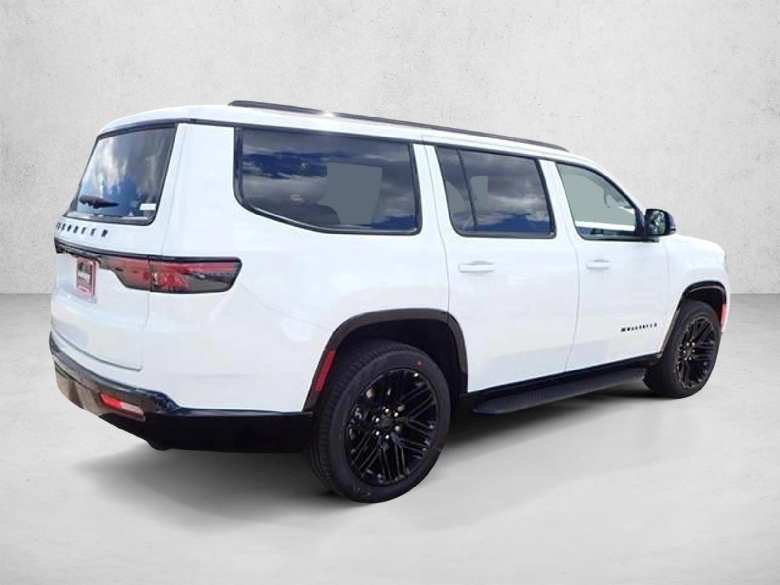 2025 Jeep Wagoneer Series II Carbide photo 4