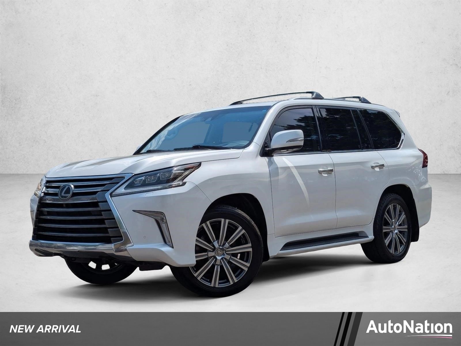 2016 Lexus LX 600 570's photo