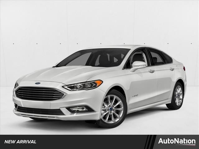 2018 Ford Fusion SE's photo