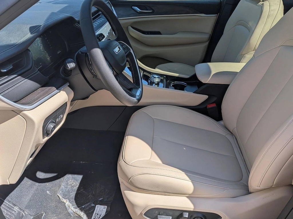 New 2026 Jeep Grand Cherokee L Limited SUV