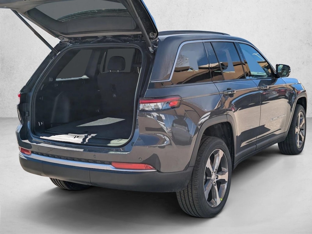 New 2026 Jeep Grand Cherokee Limited SUV