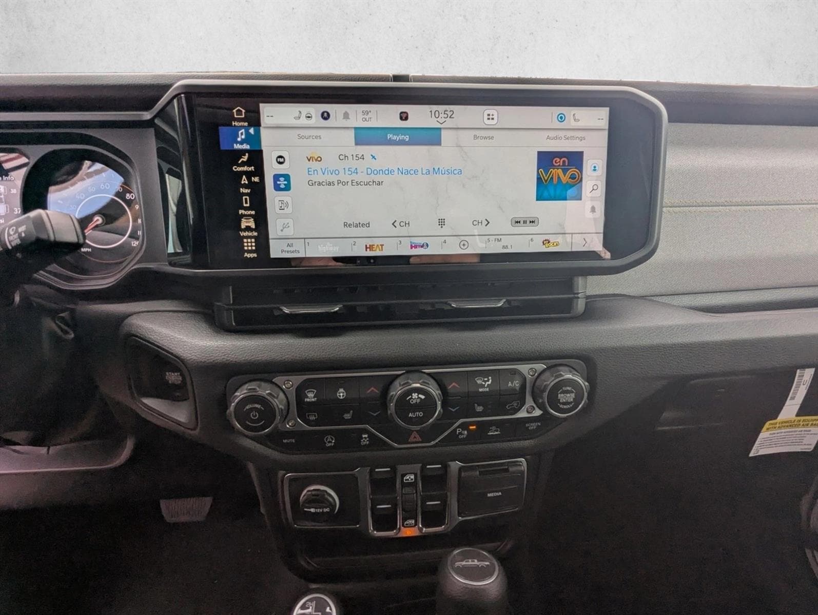 2025 Jeep Gladiator Sport S - Photo 11