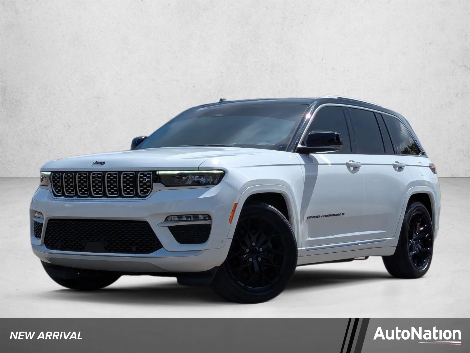2022 Jeep Grand Cherokee Summit Reserve 4x4's photo