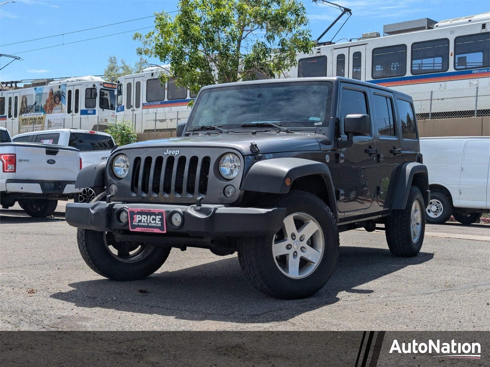 2016 Jeep Wrangler Sport's photo