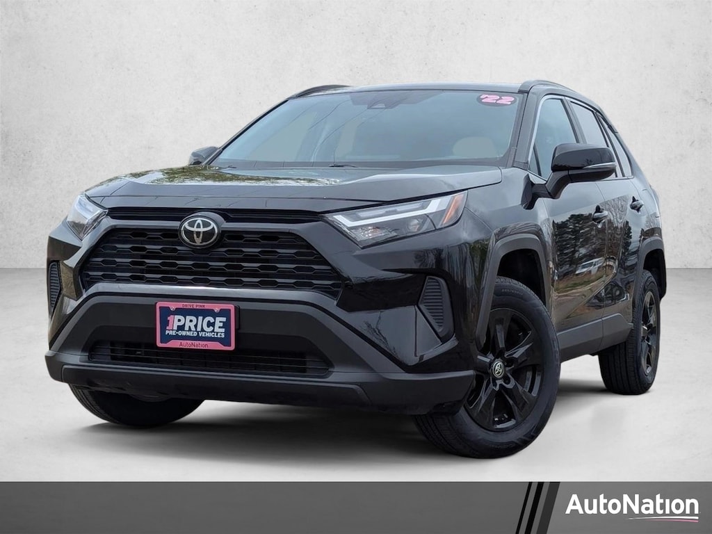 Used 2022 Toyota RAV4 XLE Sport Utility