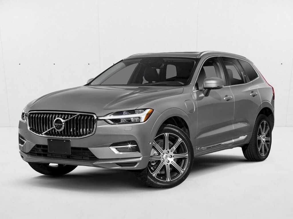 Used 2018 Volvo XC60 Momentum Sport Utility