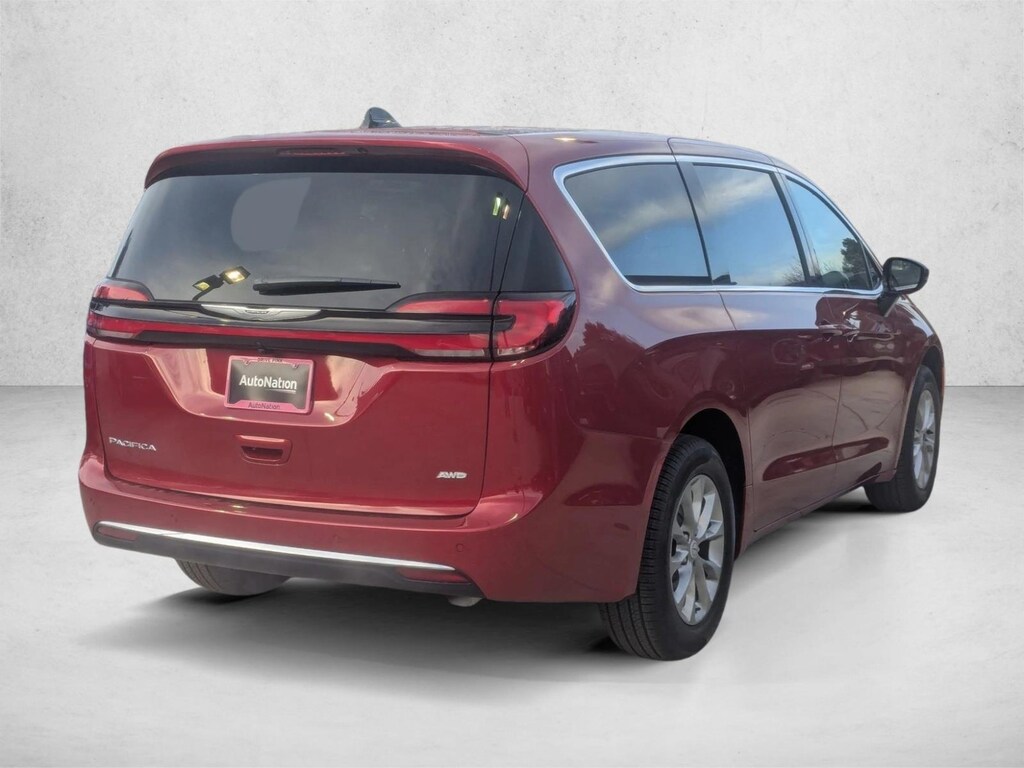New 2026 Chrysler Pacifica Select Van Passenger Van