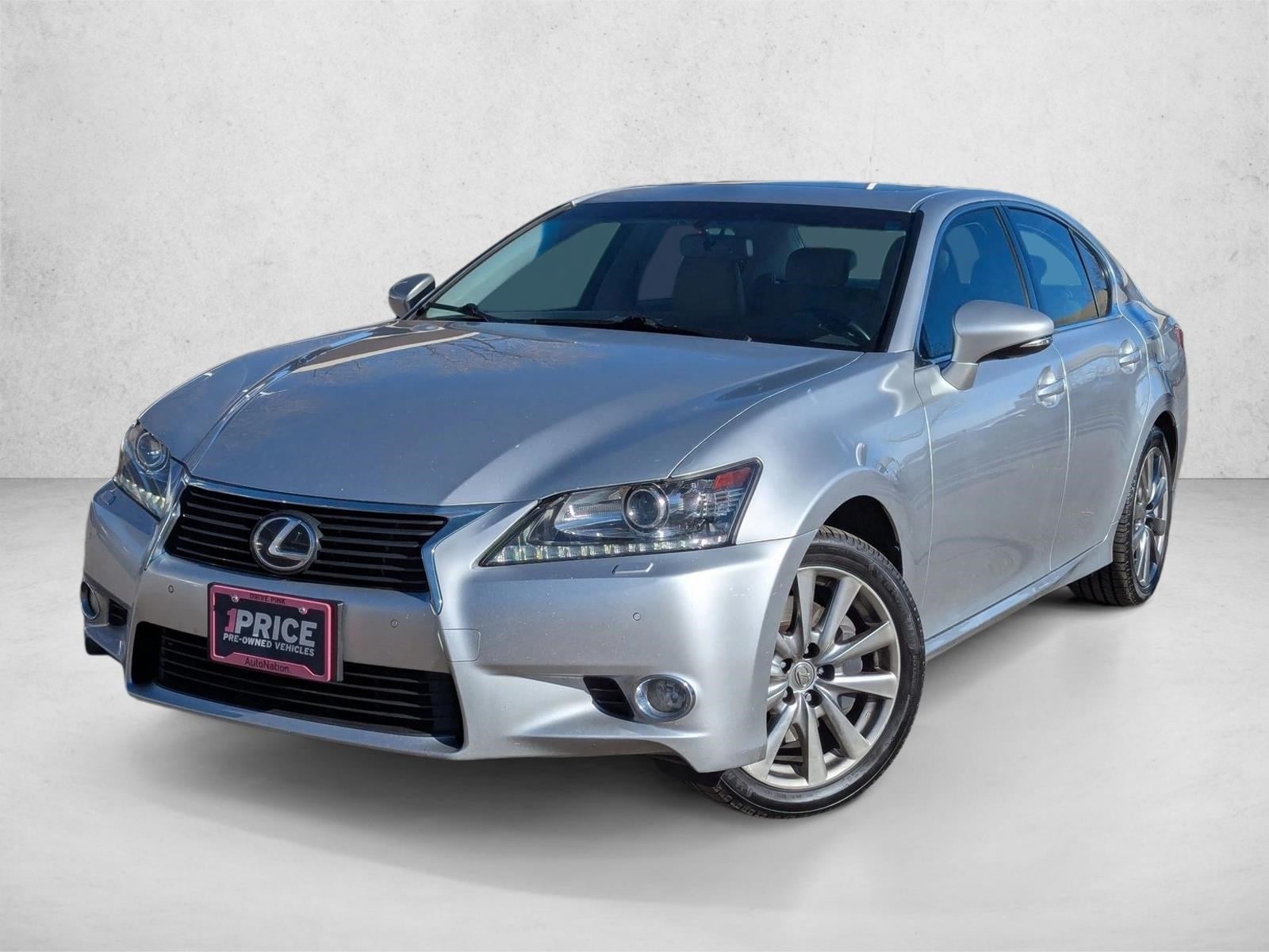 2015 Lexus GS 350's photo