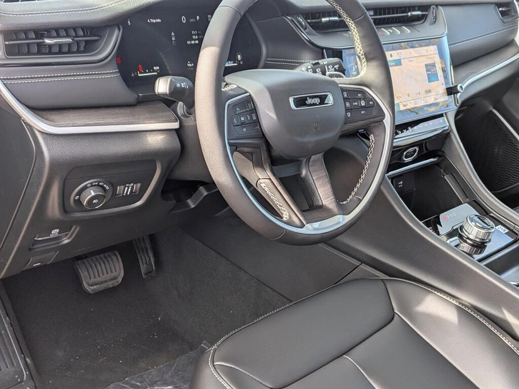 New 2026 Jeep Grand Cherokee Limited SUV