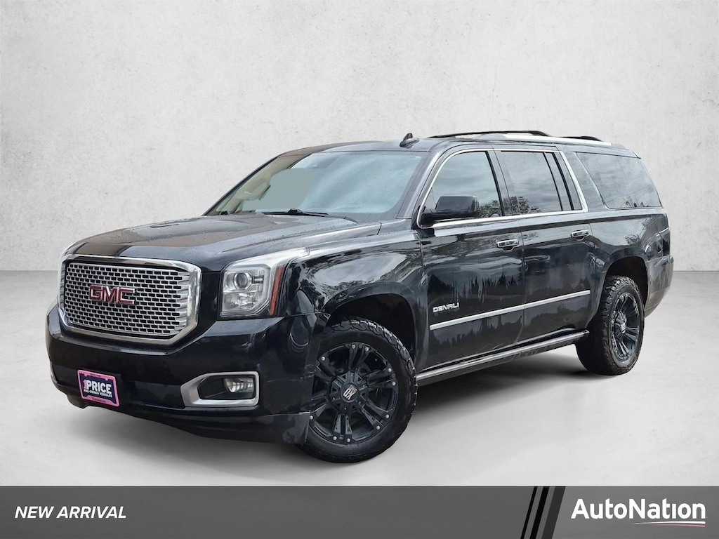 Used 2017 GMC Yukon XL Denali Sport Utility