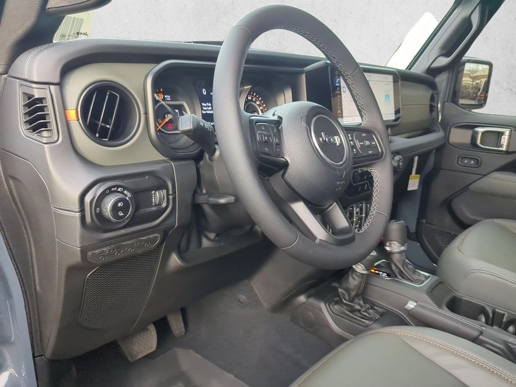 New 2025 Jeep Gladiator Mojave Truck Crew Cab