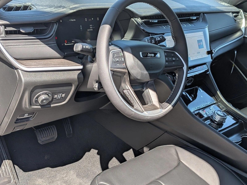 New 2026 Jeep Grand Cherokee Limited Reserve SUV