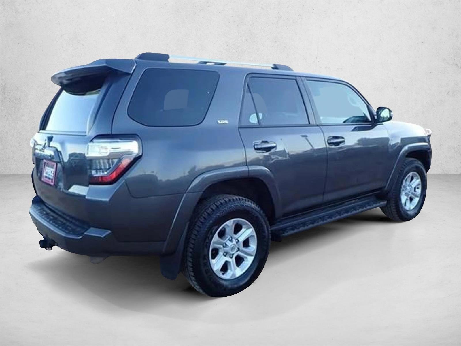 2022 Toyota 4Runner SR5 Premium photo 4