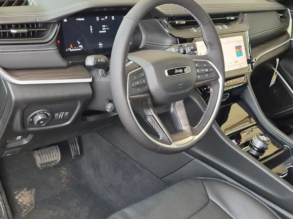 New 2027 Jeep Grand Cherokee L Limited Reserve SUV