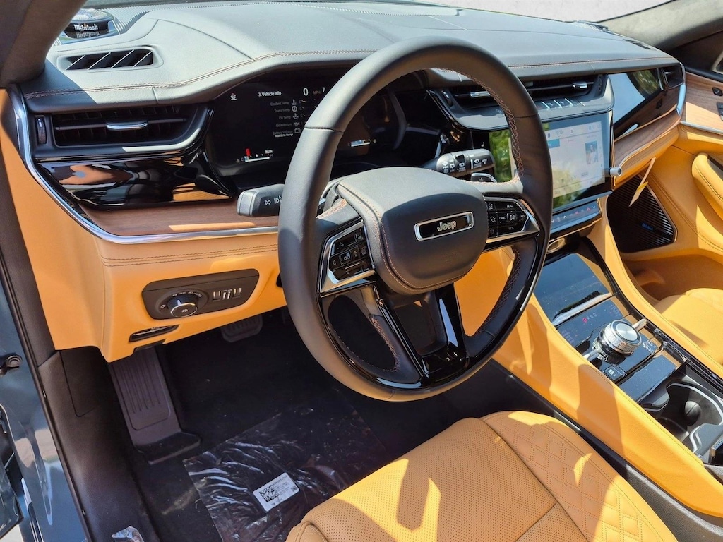 New 2026 Jeep Grand Cherokee L Summit SUV