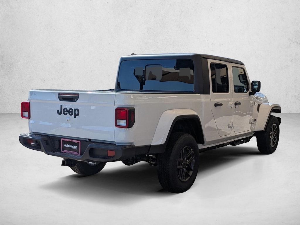 New 2026 Jeep Gladiator Sport S Truck Crew Cab