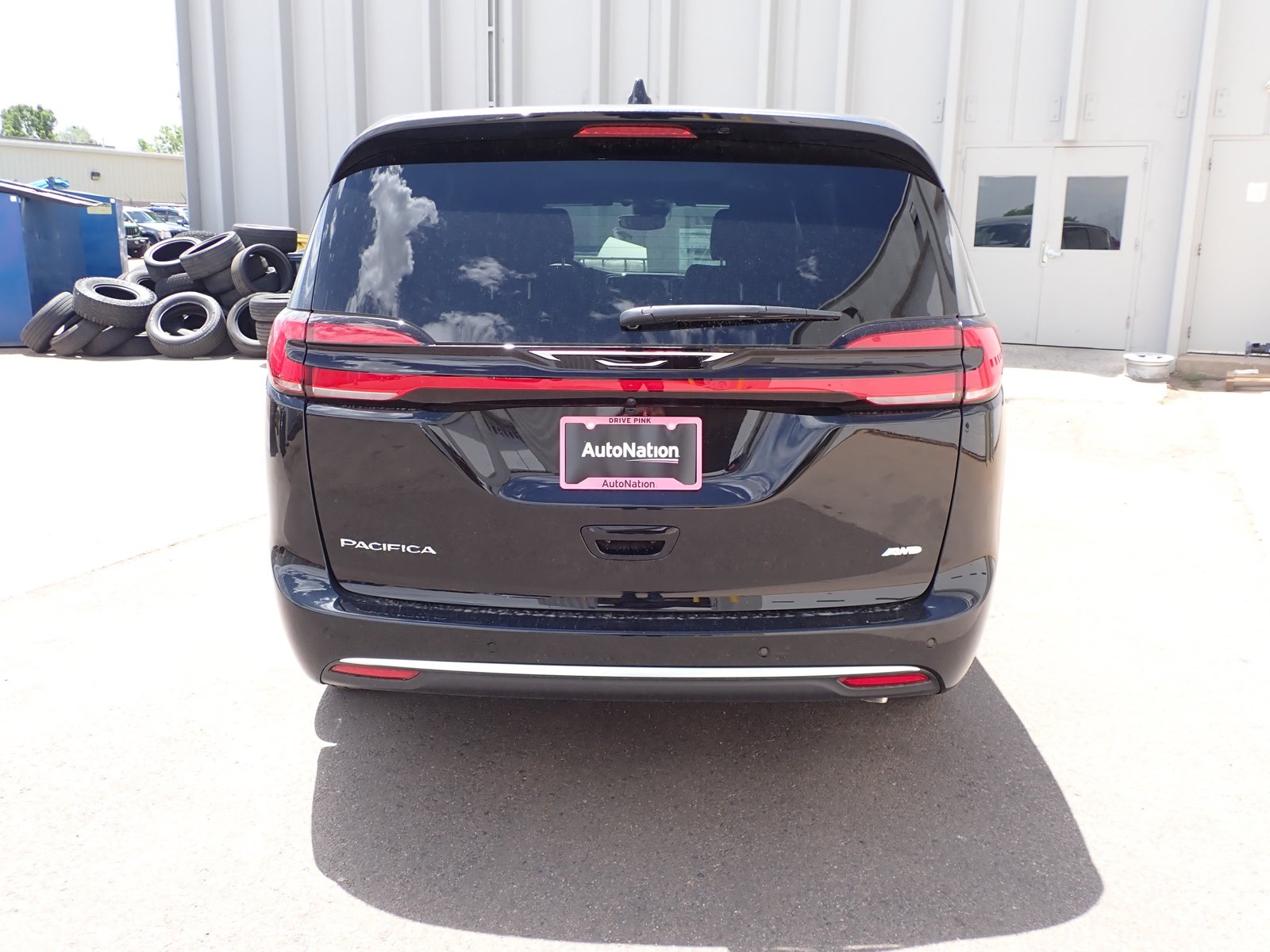 New 2027 Chrysler Pacifica Select Van Passenger Van