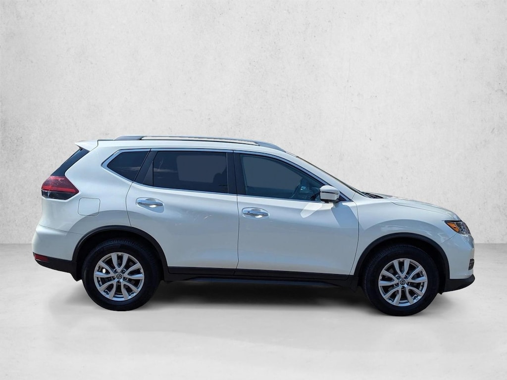Used 2018 Nissan Rogue SV Sport Utility