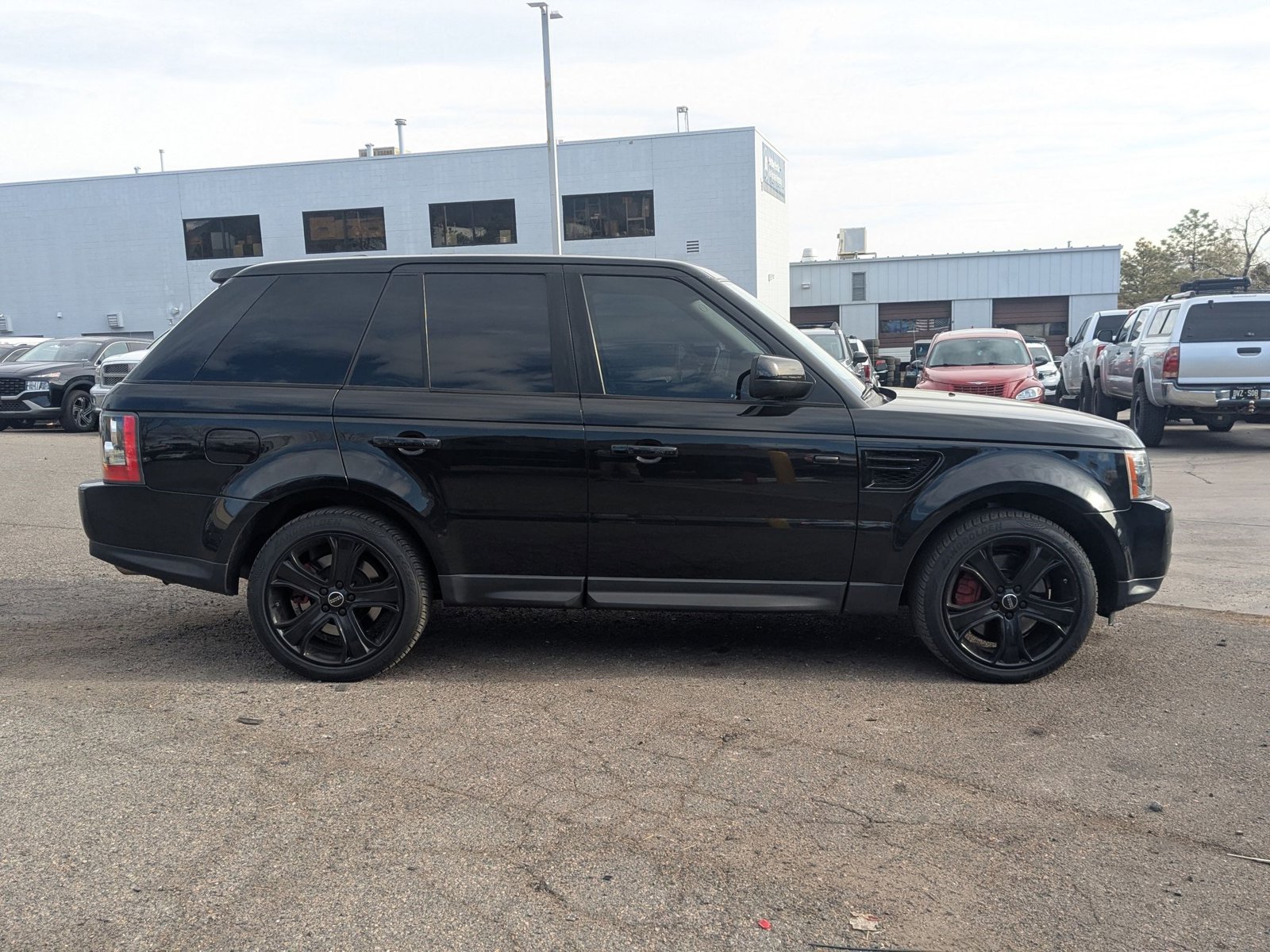 2011 Land Rover Range Rover Sport HSE photo 4