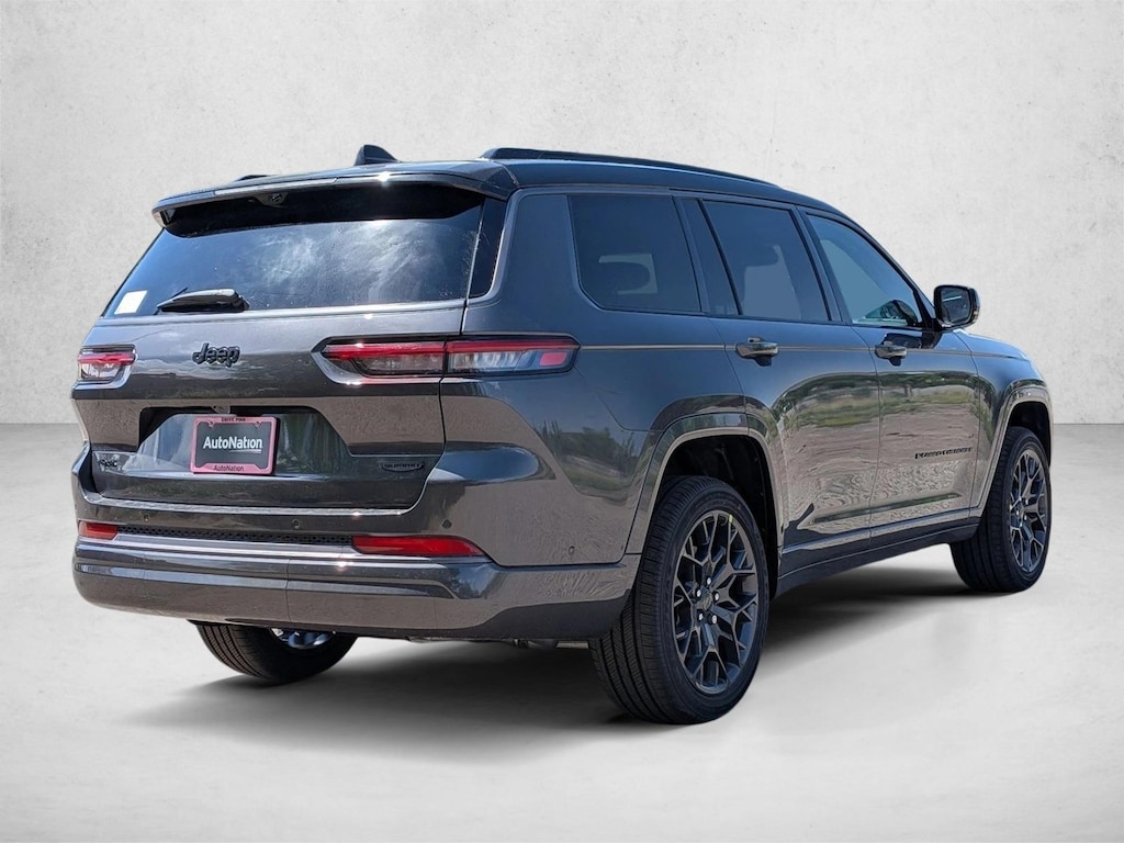 New 2026 Jeep Grand Cherokee L Summit SUV