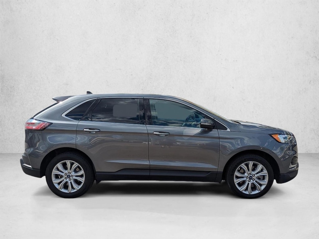 Used 2022 Ford Edge Titanium Sport Utility