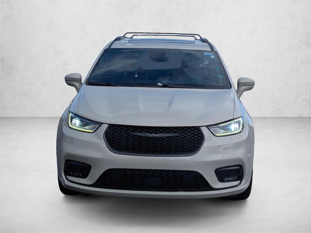Used 2021 Chrysler Pacifica Limited Mini-van Passenger