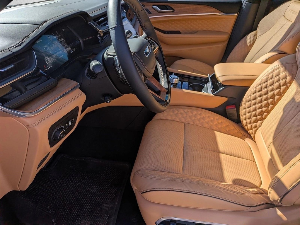 New 2026 Jeep Grand Cherokee Limited SUV