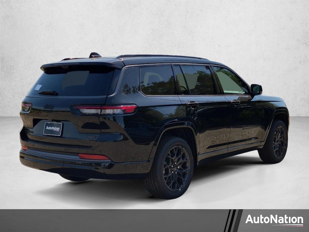 New 2026 Jeep Grand Cherokee L Summit SUV