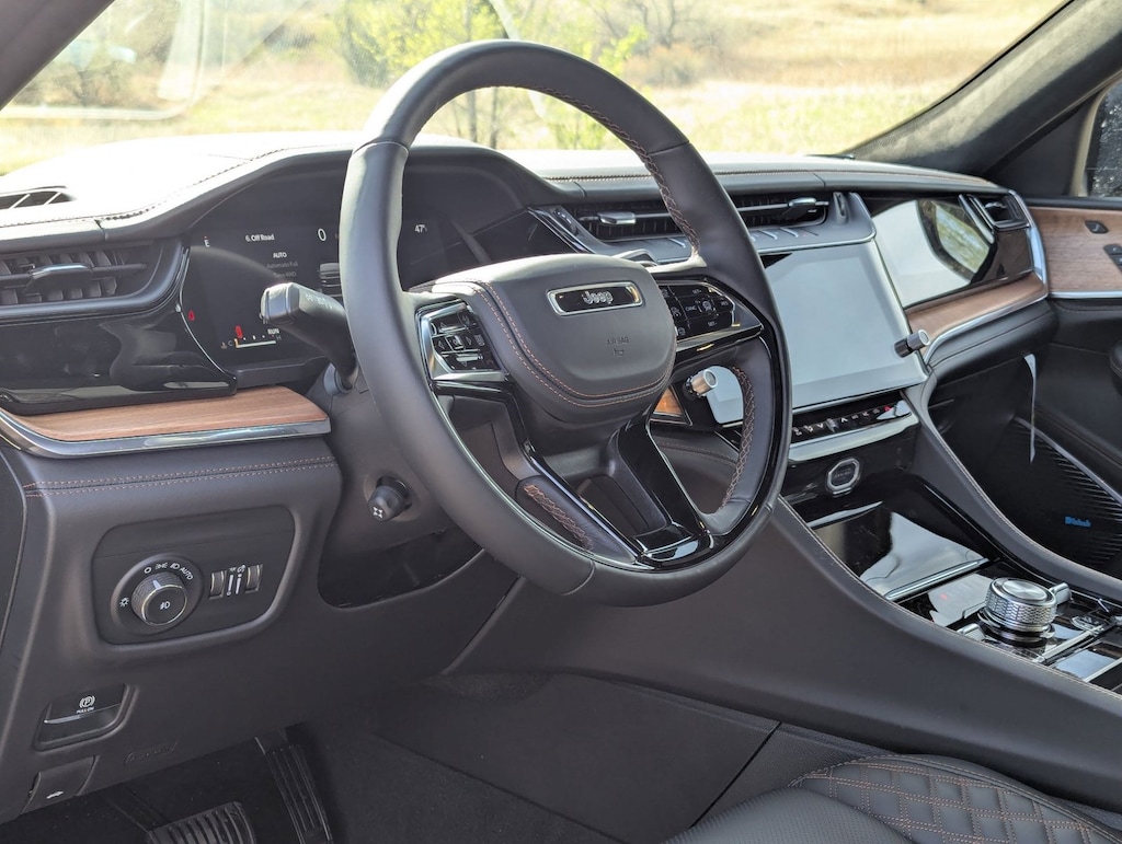 New 2026 Jeep Grand Cherokee Summit SUV