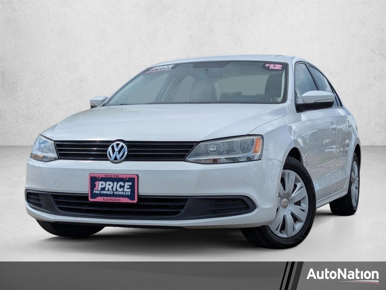 2012 Volkswagen Jetta SE 6AT's photo
