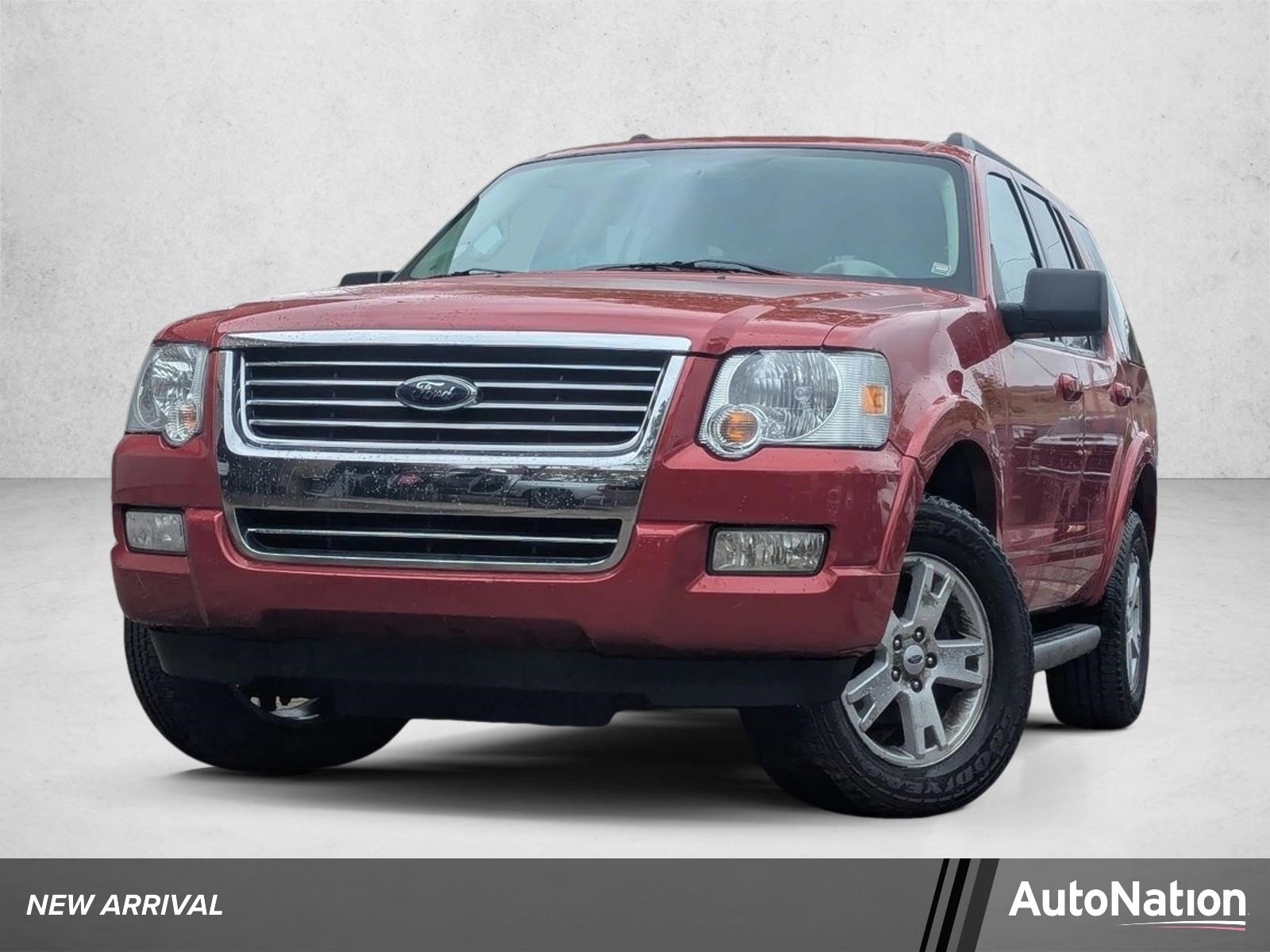 2010 Ford Explorer XLT 4x4's photo