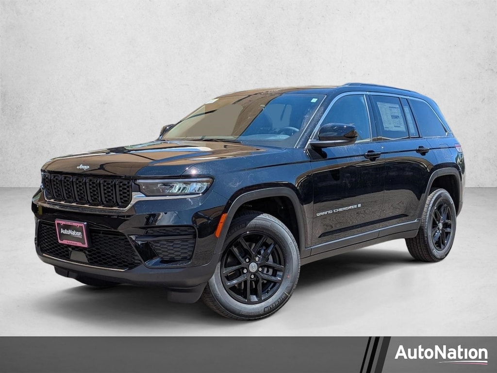 New 2026 Jeep Grand Cherokee Laredo X SUV