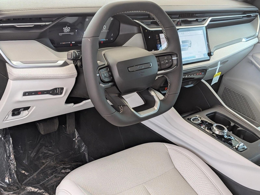 New 2026 Jeep Cherokee Laredo SUV