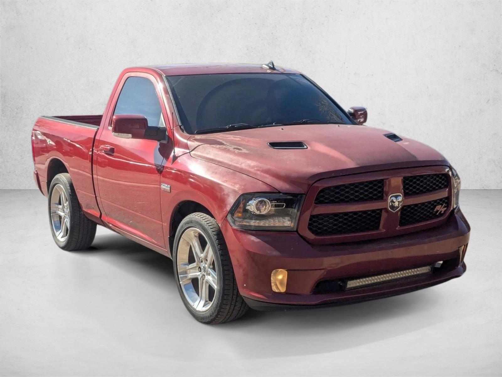 2014 Ram 1500 Sport photo 3