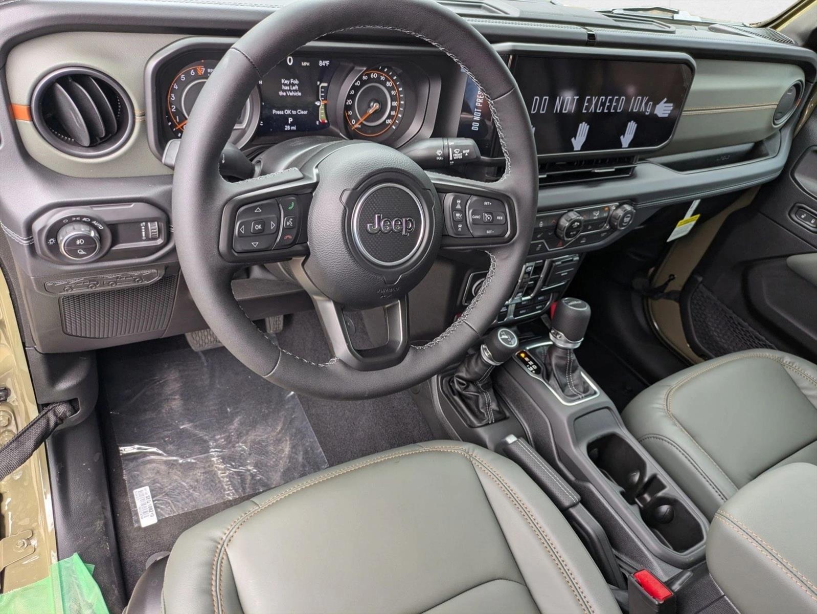 2025 Jeep Gladiator Mojave photo 3