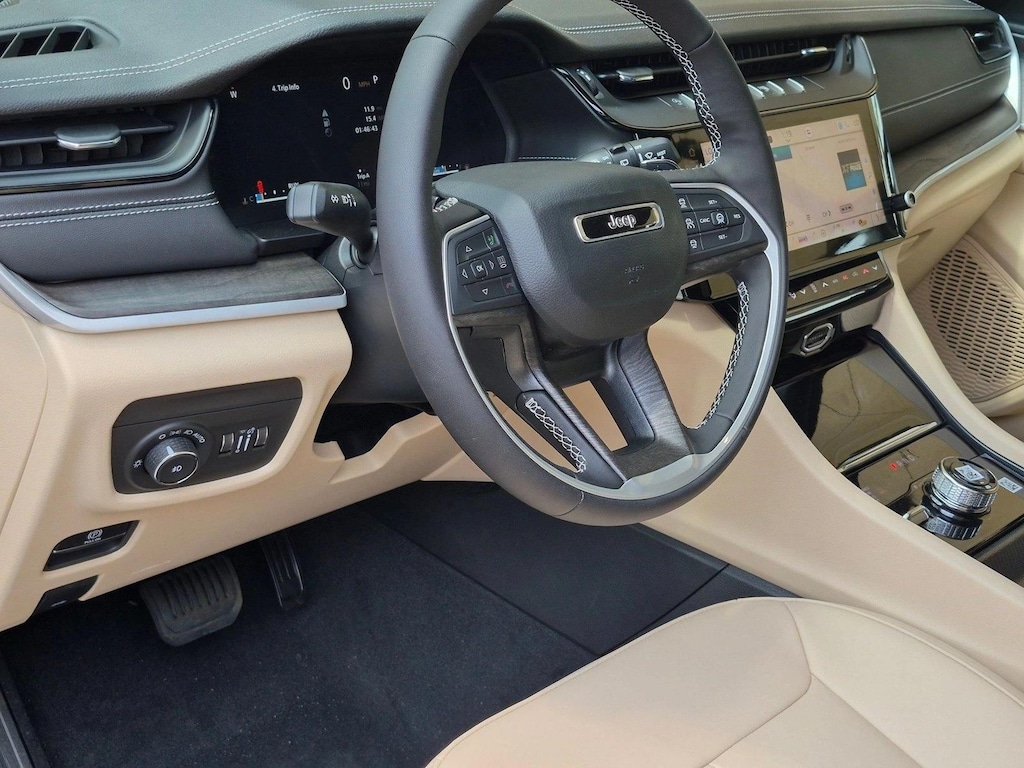 New 2026 Jeep Grand Cherokee Limited SUV