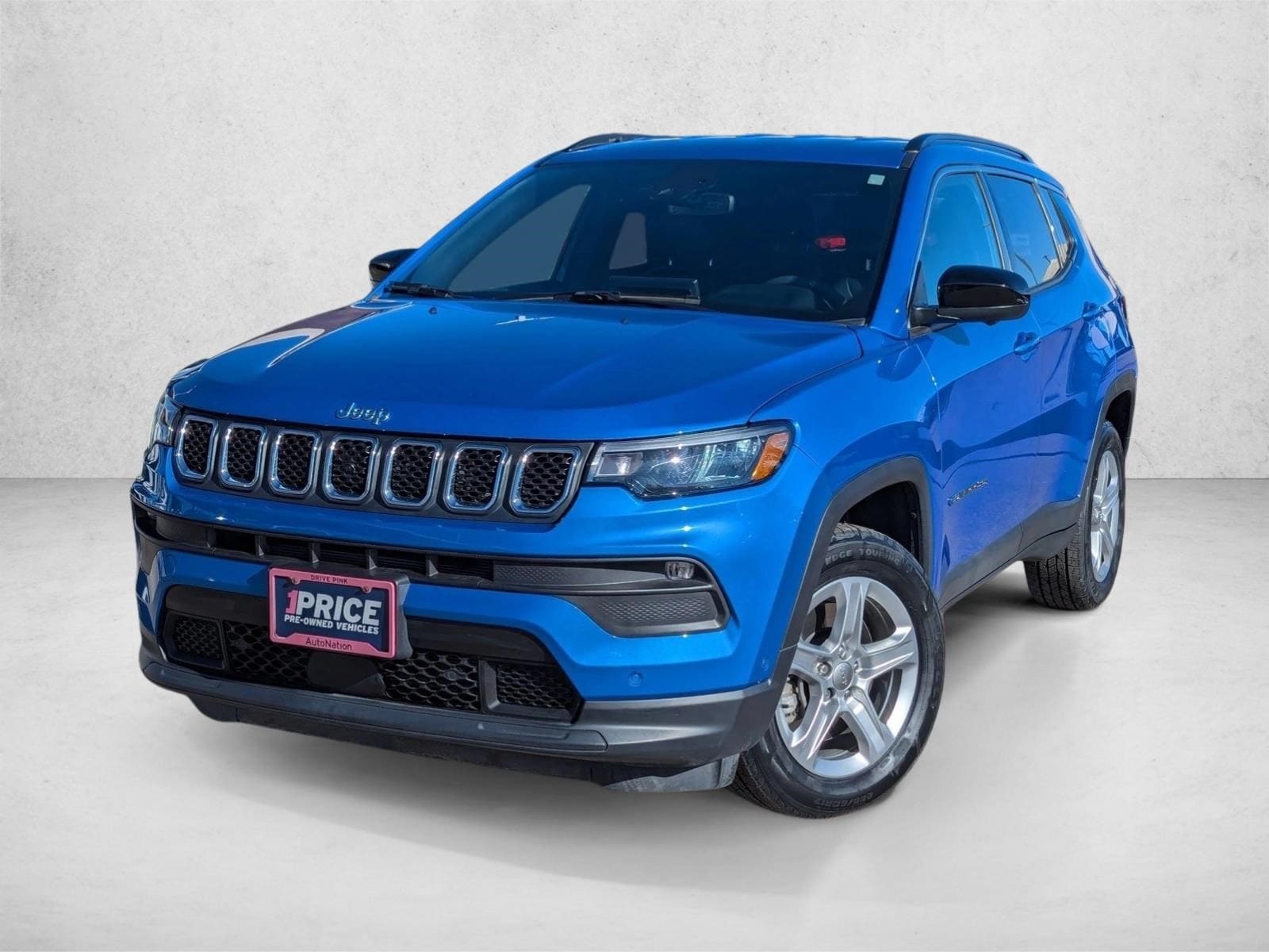 2023 Jeep Compass Latitude's photo