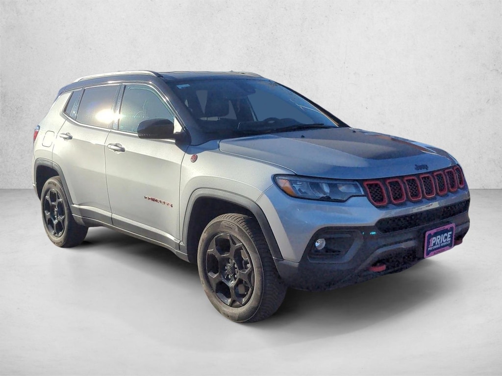 Used 2024 Jeep Compass Trailhawk Sport Utility