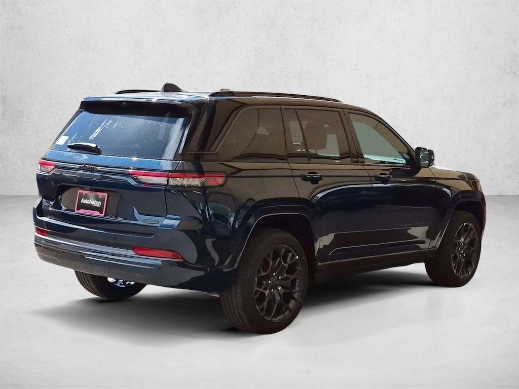 New 2027 Jeep Grand Cherokee Summit SUV