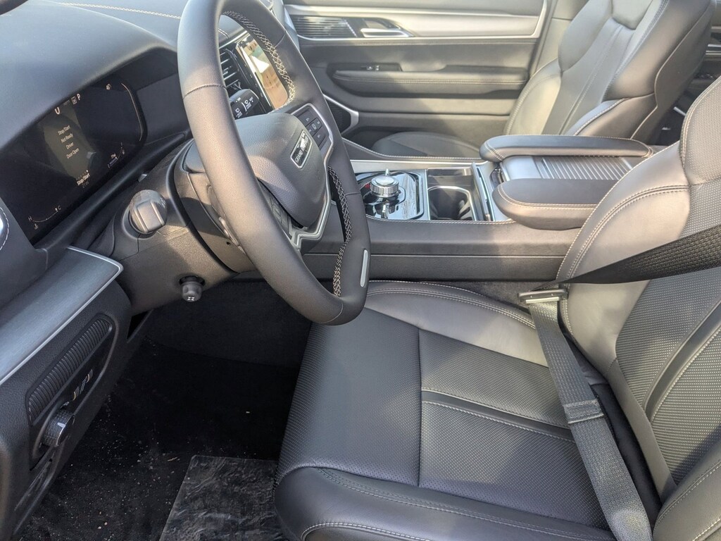 New 2026 Jeep Grand Wagoneer Limited Reserve SUV