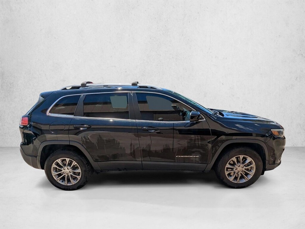 Used 2020 Jeep Cherokee Latitude Plus Sport Utility