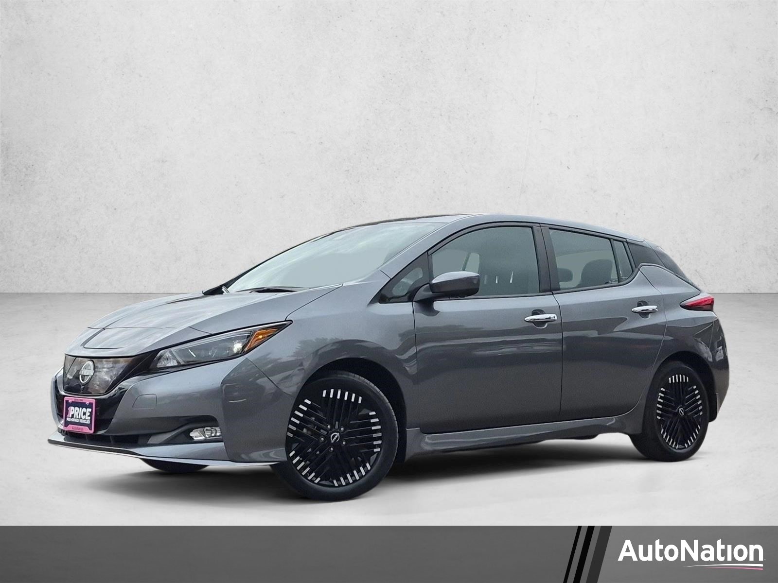 2025 Nissan Leaf