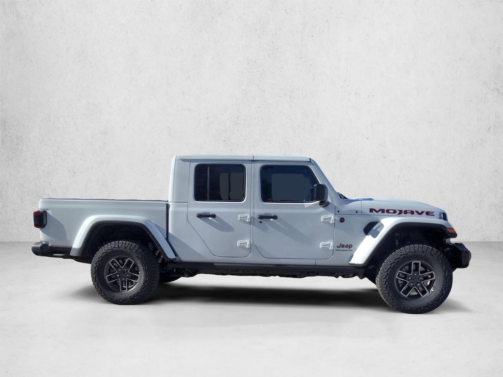 New 2025 Jeep Gladiator Mojave X Truck Crew Cab