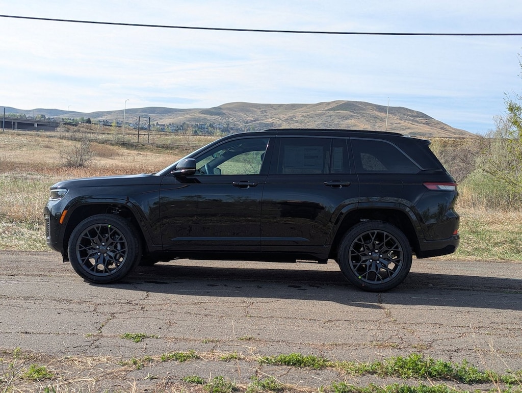 New 2026 Jeep Grand Cherokee Summit SUV