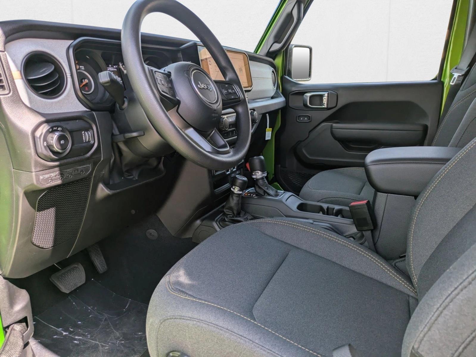 2025 Jeep Wrangler Sport photo 3