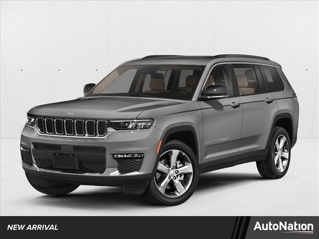 2022 Jeep Grand Cherokee L Laredo 4x4's photo