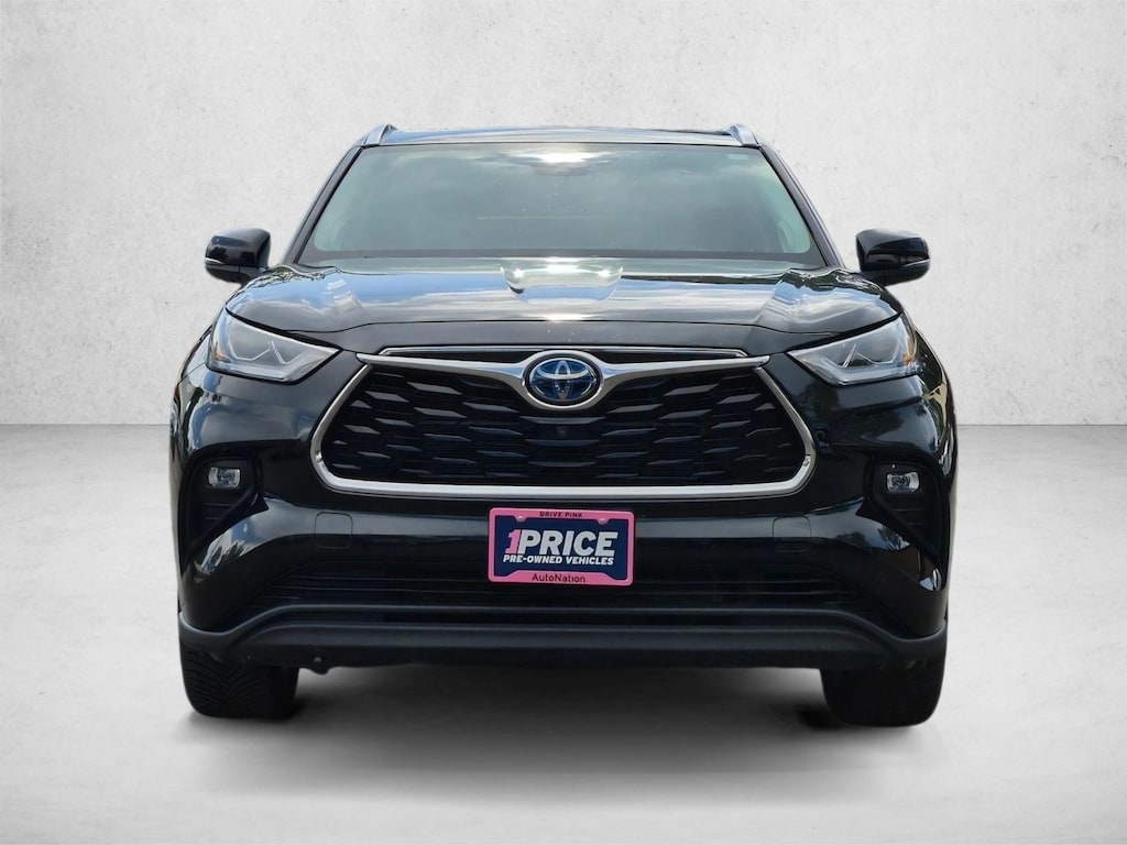 Used 2022 Toyota Highlander Hybrid Limited Sport Utility